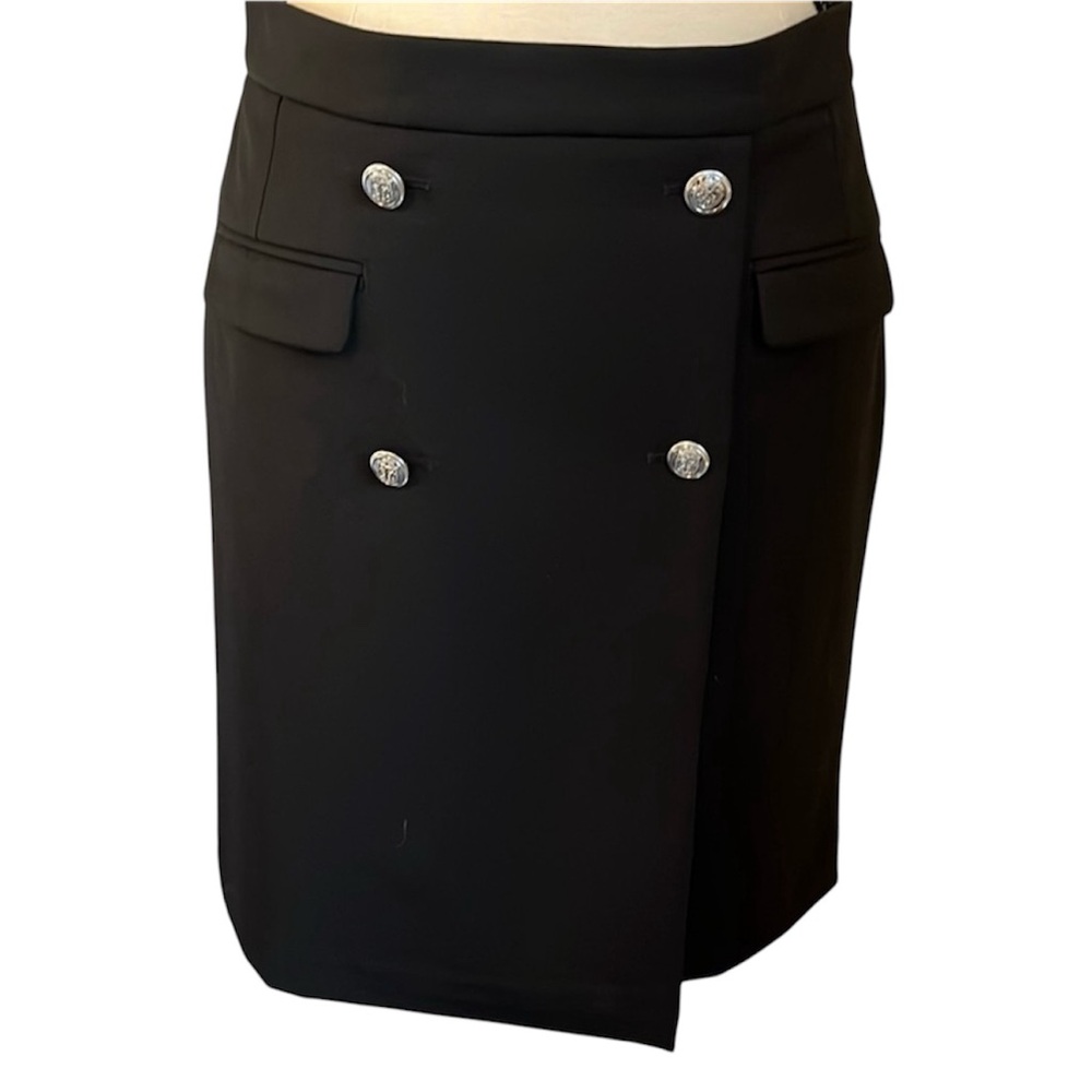 Talbots Black Faux Wrap lined skirt with silver buttons and front pockets Size 6